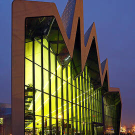 Glasgow Riverside Museum by Grant Glendinning