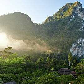 Khao Sok National Park, Thailand by Andrea Pistolesi