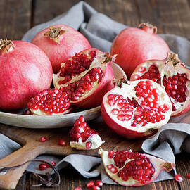 Pomegranate by Verdina Anna