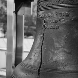 The Liberty Bell in Philadelphia by Mountain Dreams