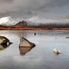 Lochan na h-Achlaise by Grant Glendinning