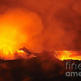 River of molten lava flowing to the sea by Sami Sarkis Photography