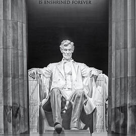 Abraham Lincoln Memorial by Susan Candelario