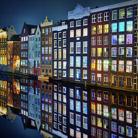 Amsterdam Mirror. by Juan Pablo De