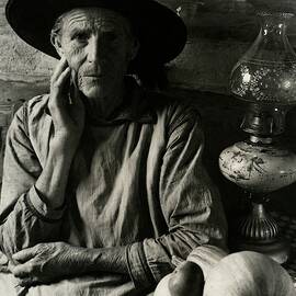 An Elderly Man by Louise Dahl-Wolfe