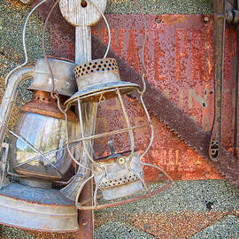 Antique Kerosene Lamps by Mary Lee Dereske