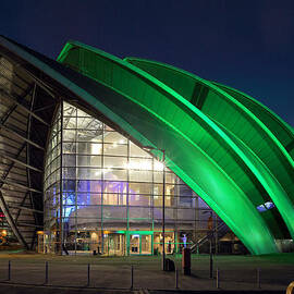 Armadilo auditorium night by Grant Glendinning