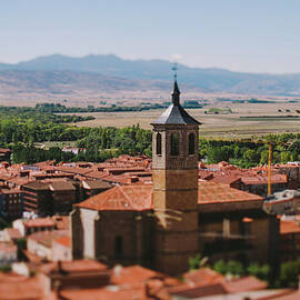 Avila, Spain by Julia Davila-lampe