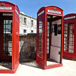 Bermuda Phone Boxes 2 by Richard Reeve