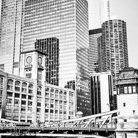 Black and White Picture of Chicago at LaSalle Bridge by Paul Velgos