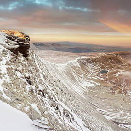 Brecon Beacons by Esen Tunar Photography