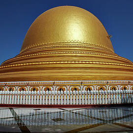 Buddhist Pagoda In Mandalay, Myanmar by Andrea Pistolesi