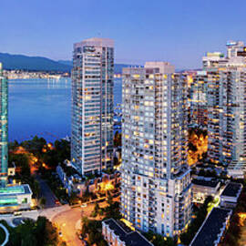 Coal Harbour, Vancouver by Alexis Birkill
