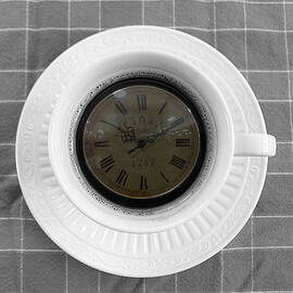 Coffee Time by Richard Reeve