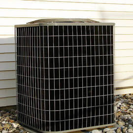 Condenser by Olivier Le Queinec