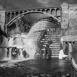 Croton Dam BW by Susan Candelario