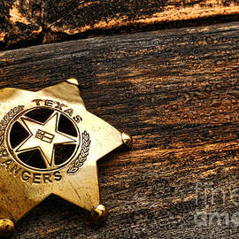 Don't Mess by Olivier Le Queinec