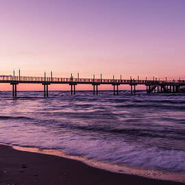 Dreaming by AM FineArtPrints