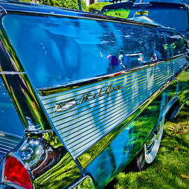 Drop Top And Tail Fins by Jeff Sinon