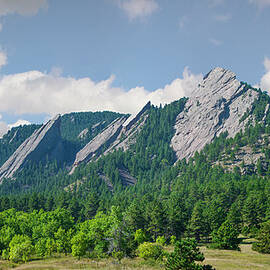 Flatirons Mountains Near Boulder, Co by Ed Freeman