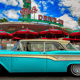 Ford Edsel Classic by Bill and Linda Tiepelman