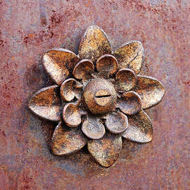 Found Art in New York City by Rona Black