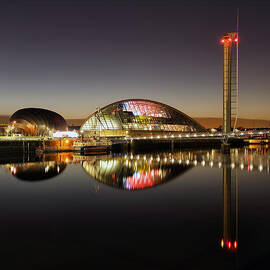 Glasgow Science Centre by Grant Glendinning
