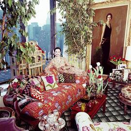 Gloria Vanderbilt In Her Living Room by Horst P. Horst