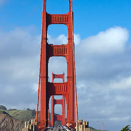 Golden Gate Bridge by Adam Romanowicz