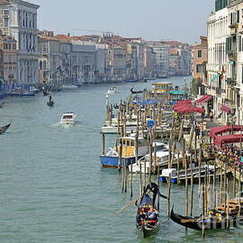 Grand canal viewed from Rialto bridge by Sami Sarkis Photography