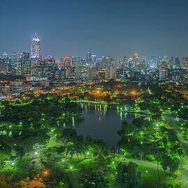 Green In City by Weerakarn Satitniramai