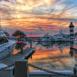 Harbour Town Yacht Basin by Dale Kauzlaric