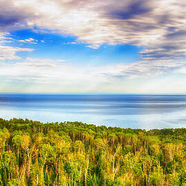 Heavens Over Lake Superior by Bill and Linda Tiepelman