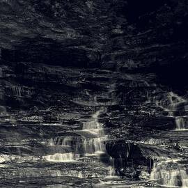 hidden cascade waterfalls Carter Caves by Flees Photos