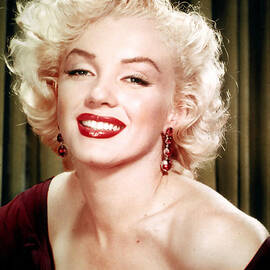 Iconic Marilyn Monroe by Georgia Clare