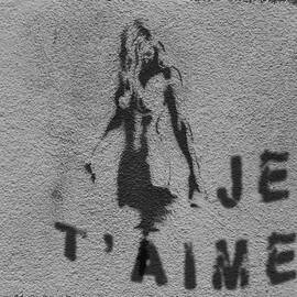 Je t'Aime Graffiti by Georgia Clare