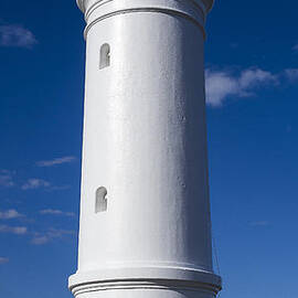 Kiama Lighthouse, NSW, Australia by Steven Ralser