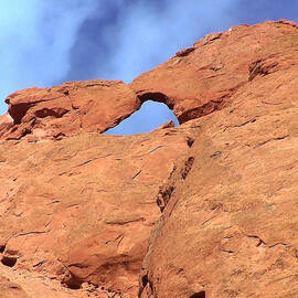 kissin Camels rock formation by Flees Photos