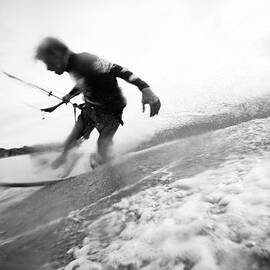Kiting by Arand