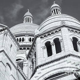 La Basilique du Sacre-Coeur II by Clarence Holmes