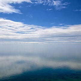 Lake Michigan's Lost Horizon by Mary Lee Dereske