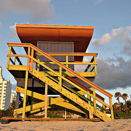 Lighting Up Time by Richard Reeve