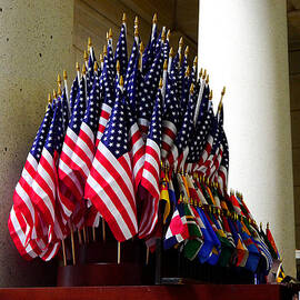 Loads of Glory by Richard Reeve