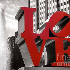 LOVE by Olivier Le Queinec