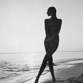 Marisa Berenson At A Beach by Arnaud de Rosnay