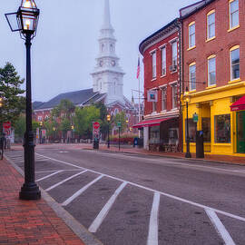 Misty Morning In Market Square by Jeff Sinon