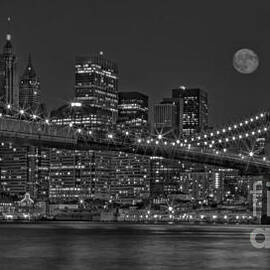 Moonrise Over The Brooklyn Bridge BW by Susan Candelario