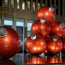 New York City Baubles 2 by Richard Reeve