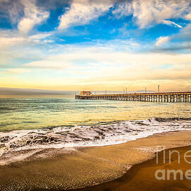 Newport Pier Photo in Newport Beach California by Paul Velgos
