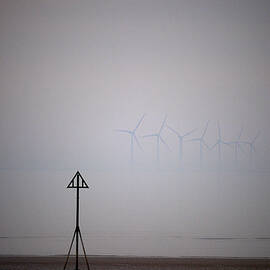 Offshore Lines by Richard Reeve